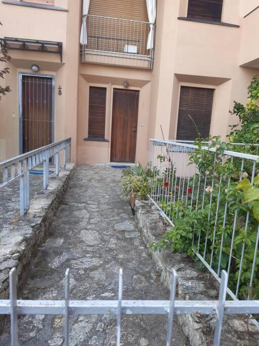 Casa Con Giardino: Varazze Eksteriør bilde